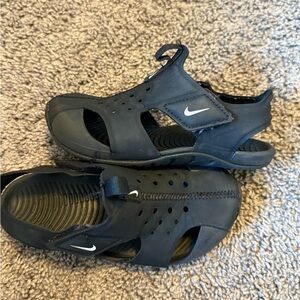 Nike Black Youth Water Sandals with Swoosh